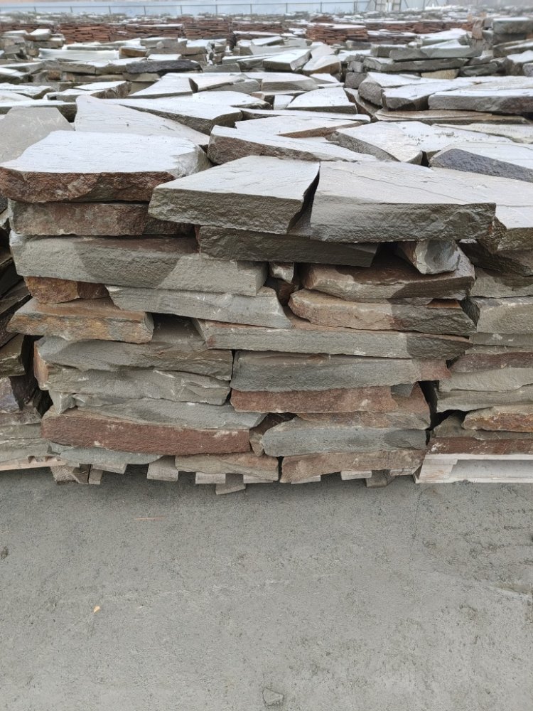 Плитняк песчаник серо-зелёный для мощения 60-65 мм купить в Саратове