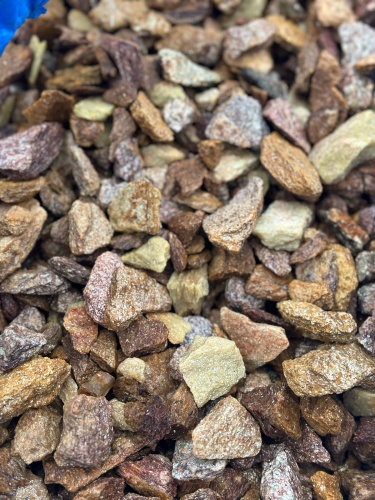 Златолит персиковый декоративная каменная крошка купить в Саратове