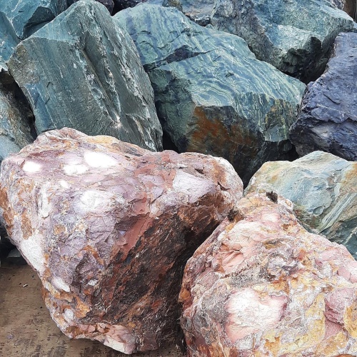 Ландшафтные глыбы красно-фиолетовые 200-1000 килограмм купить в Саратове