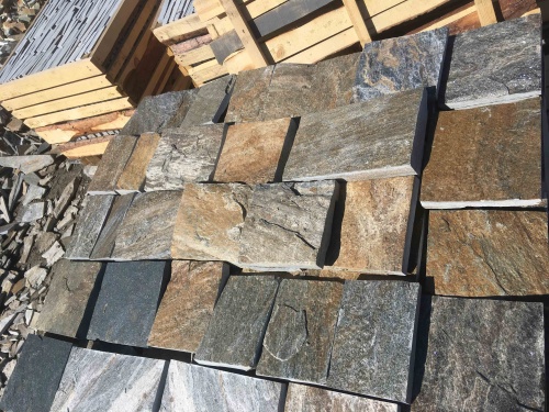 Плитка пилёная златолит Уральский для цоколя, отмостки купить в Саратове