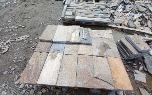 Плитка пилёная златолит Уральский для цоколя, отмостки купить в Саратове