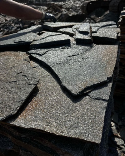 Плитняк златолит серебристый для фасада купить в Саратове