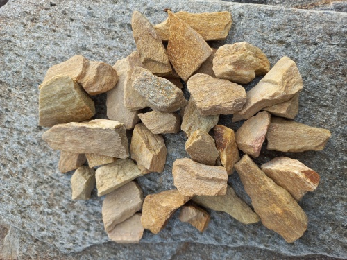 Златолит жёлтый декоративная каменная крошка купить в Саратове